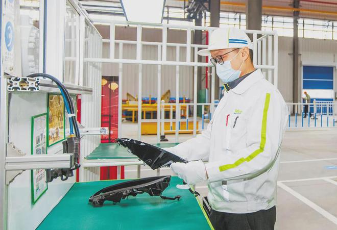 世界500强企业法雷奥武汉第二工厂在武汉经开区正式启动生产
