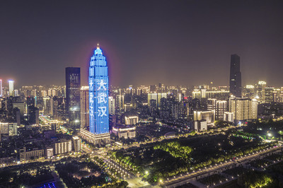 武汉江边夜景