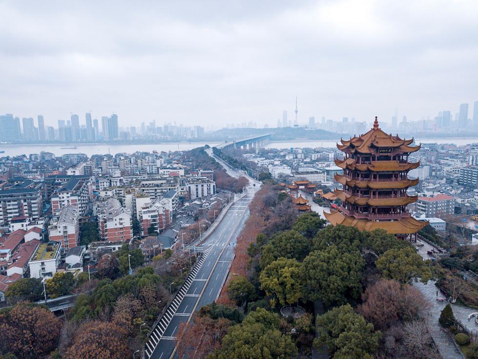 英雄的城市,英雄的人民--写在武汉疫情防控胶着对垒的关键时刻